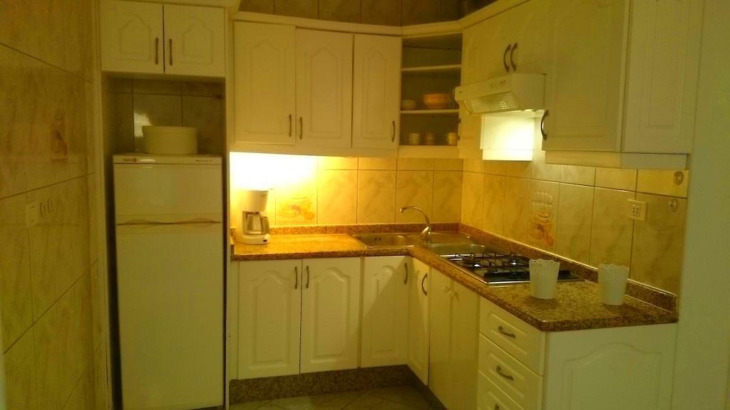 Apartamento Hercules กอสตา เดล ซิเลนซิโอ ภายนอก รูปภาพ